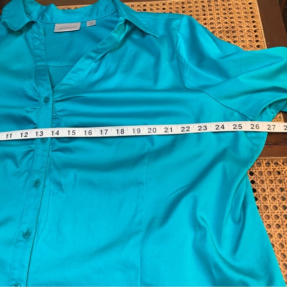 Avenue button blouse shirt top - Picture 7 of 9